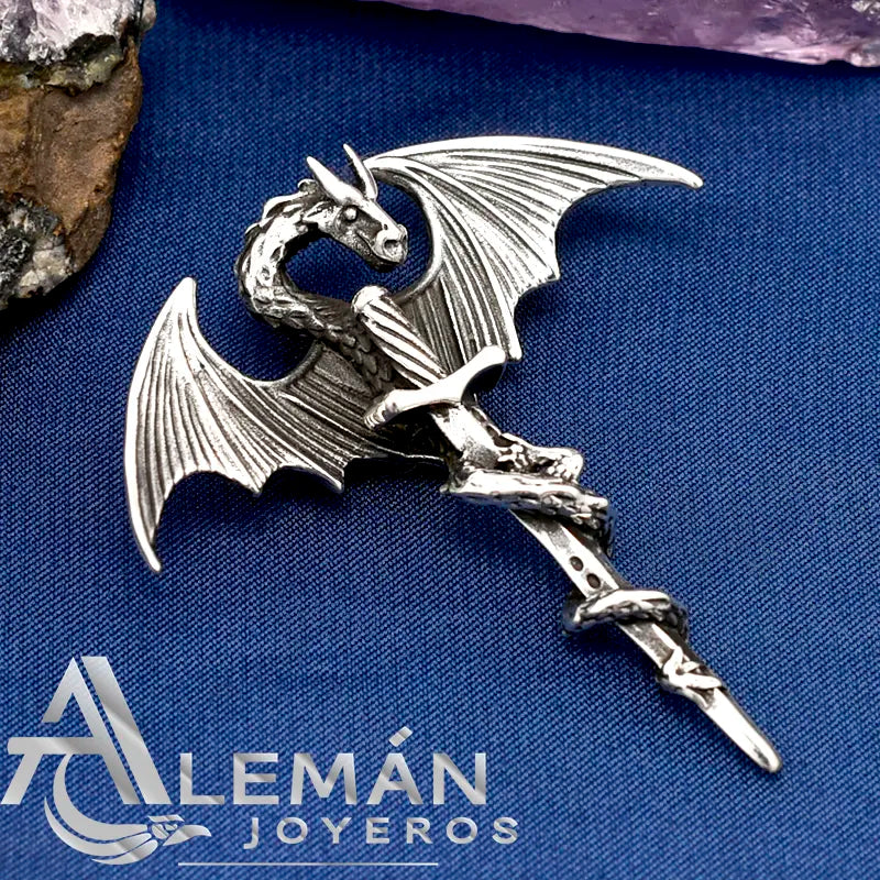 Dije de Plata .925 "Dragon Sword" 3310325